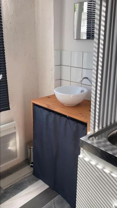 Apartamento Studio Au Centre De Quimper Rdc Exterior foto