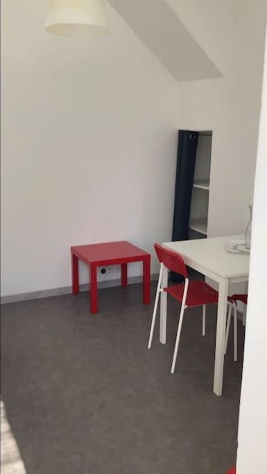 Apartamento Studio Au Centre De Quimper Rdc Exterior foto